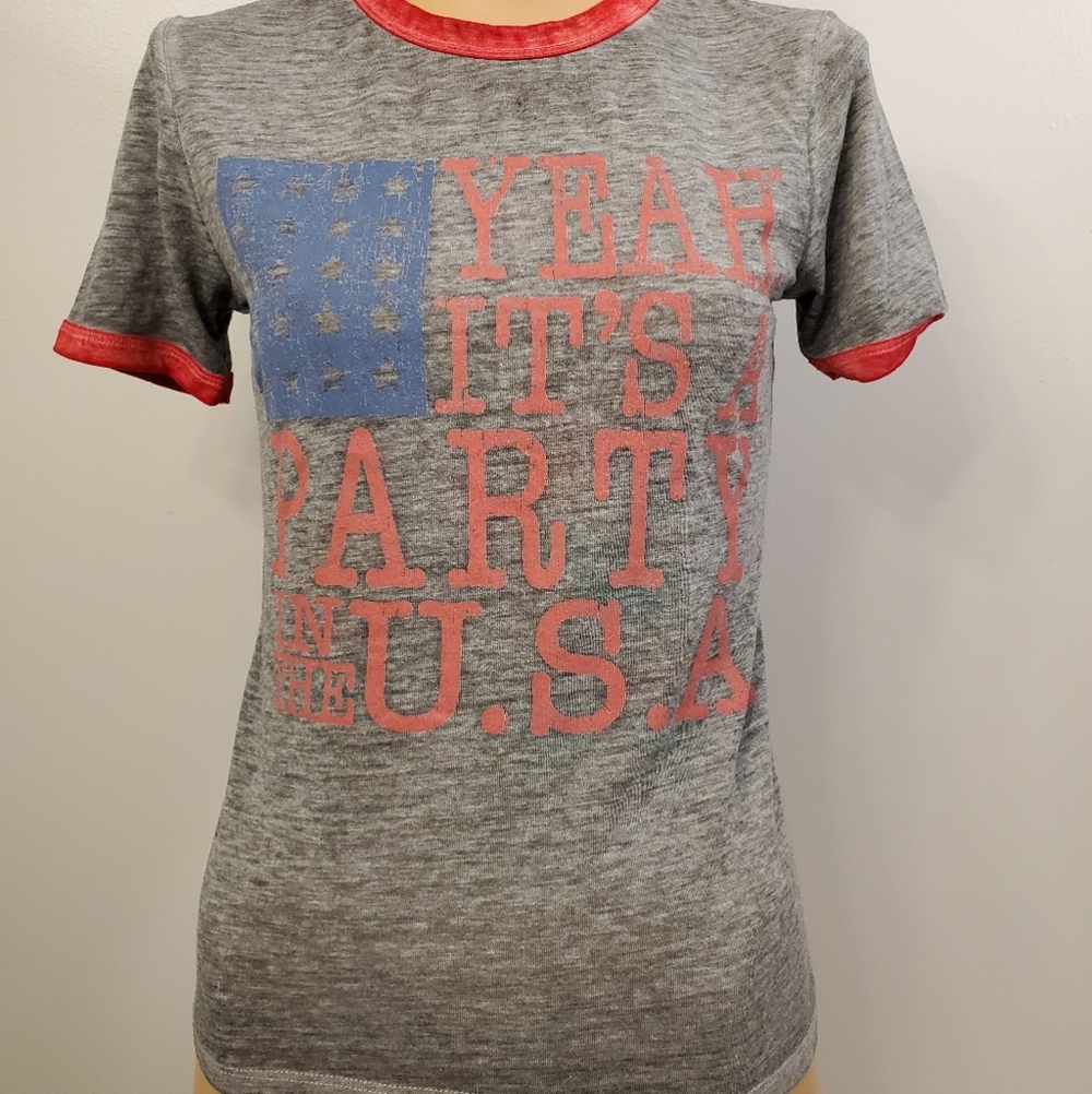 LYRIC "Party in the USA" Tee
